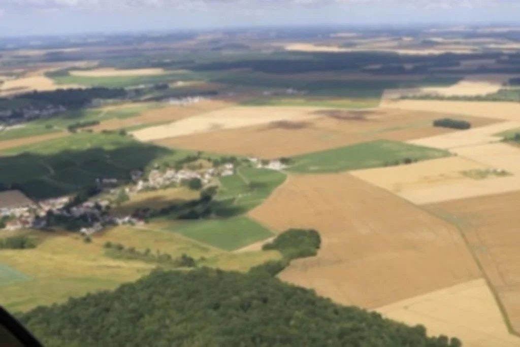  Aérodrome d’Épernay - Plivot 126-5