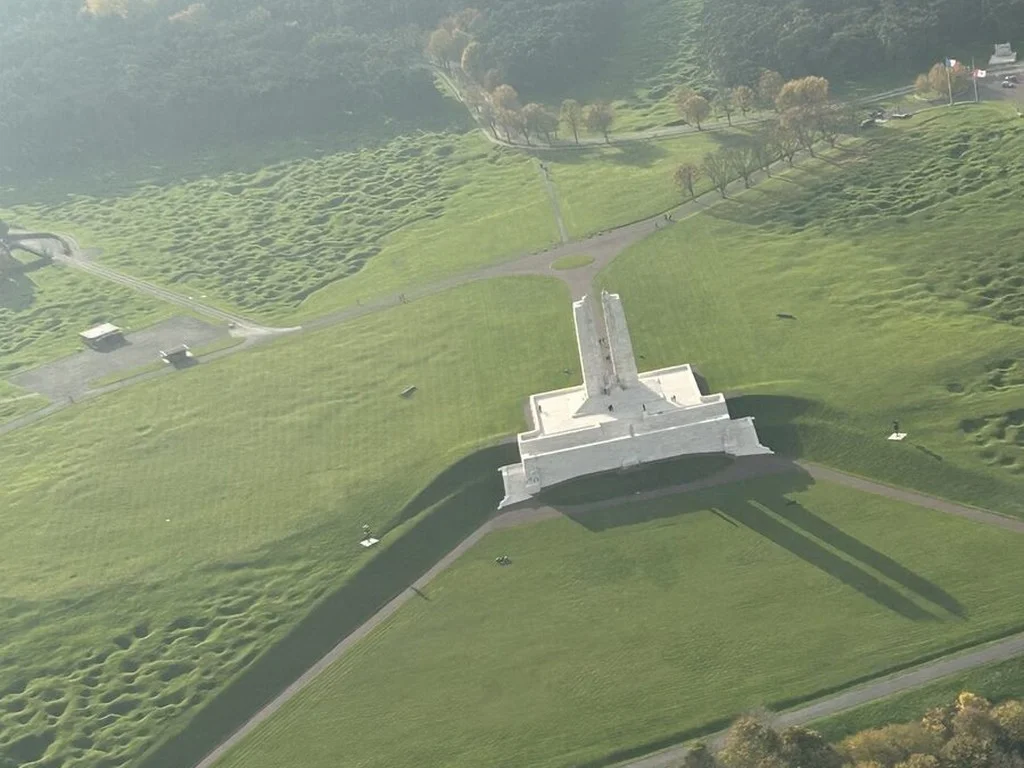  Aérodrome de Valenciennes-Denain memorial canadien
