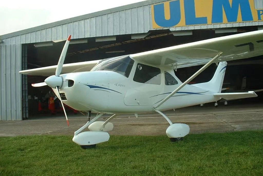  Aérodrome de Meaux-Esbly fk