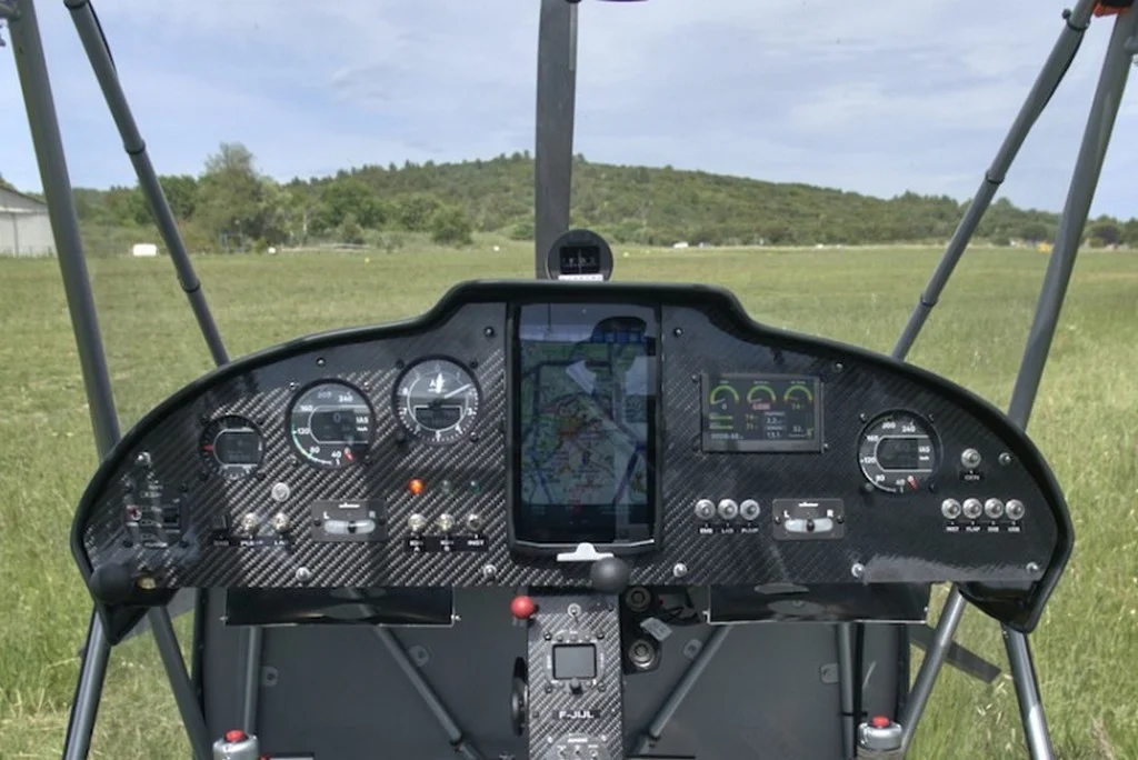  Aérodrome de Nîmes Courbessac  cokpit super guepard
