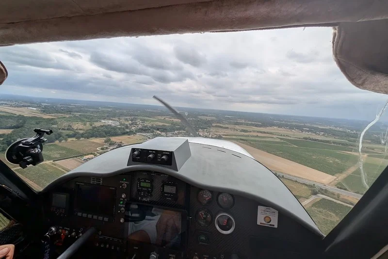 Aérodrome de Libourne - Artigues-de-Lussac vue du ciel