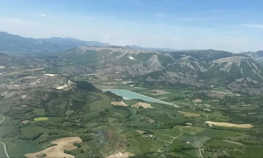 Aérodrome de Cuers vue du ciel provence