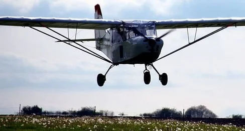 (65) Aérodrome de Luquet avion ultra leger 