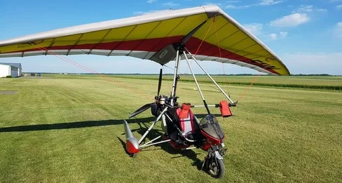 (51) Aérodrome d`Épernay - Plivot pendulaire TREK AILE NUVIX